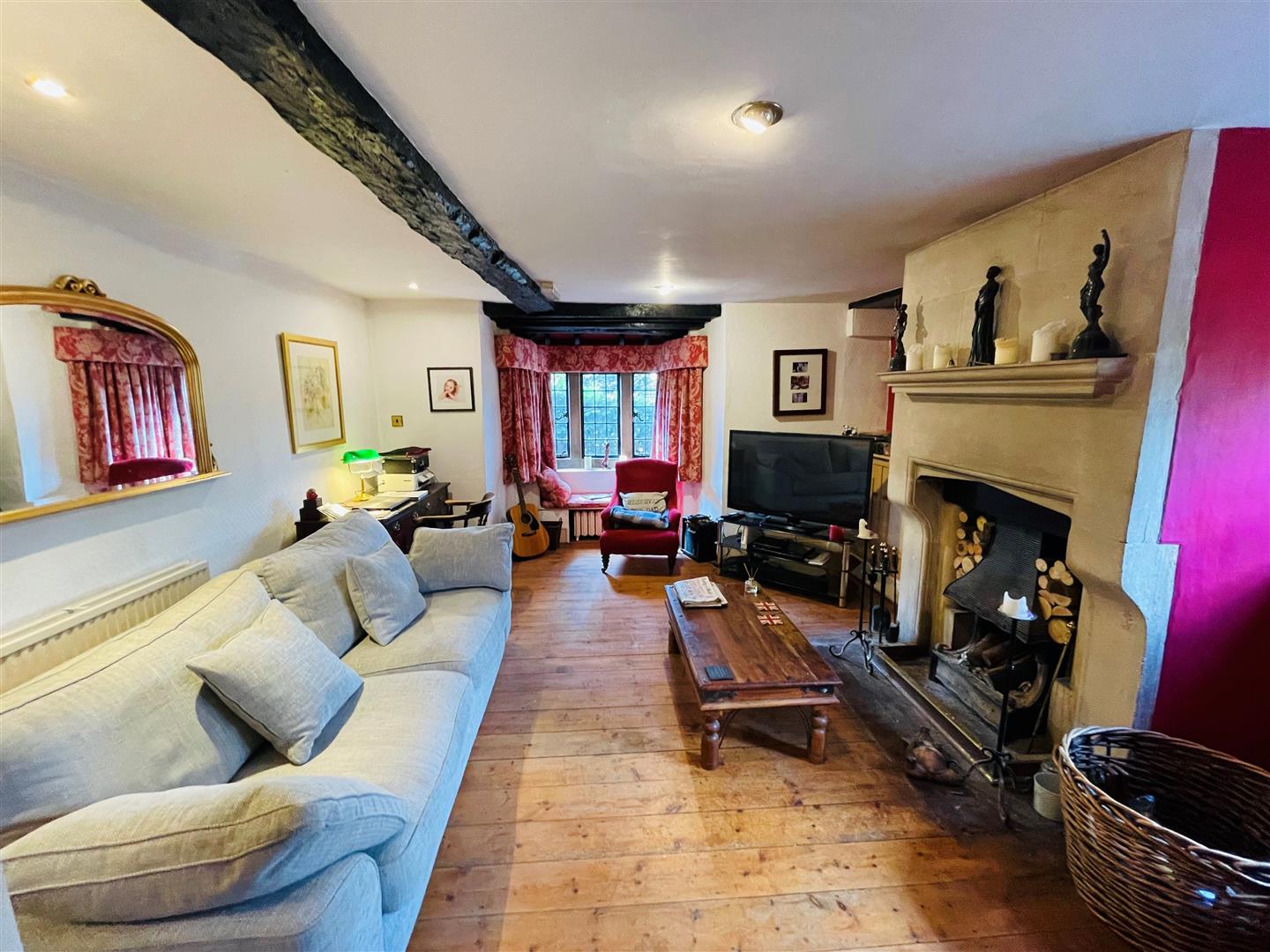 Shurnhold, Melksham Lock and Key